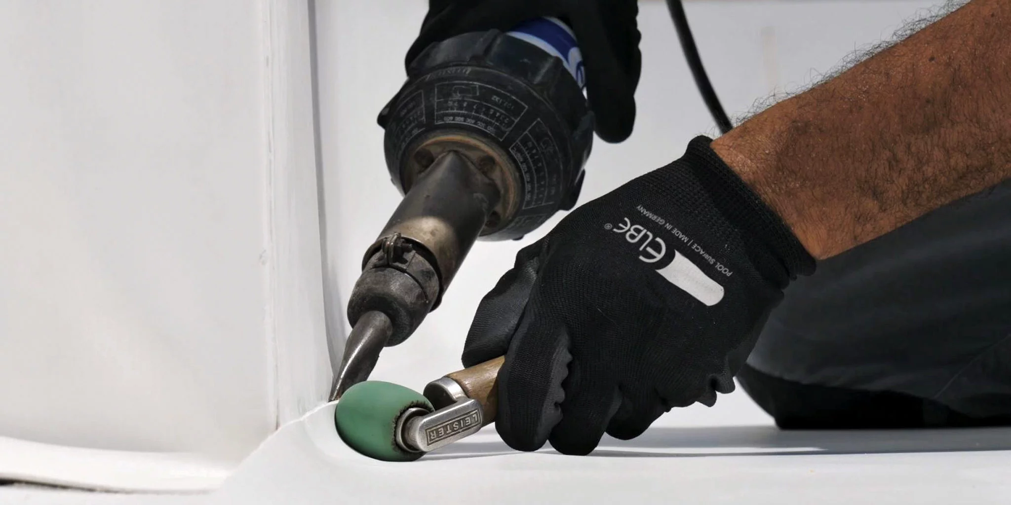 IM-installation-Slider-01-2048x1024